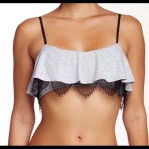 4/$25 Joe’s Jeans grey and black lace bralette